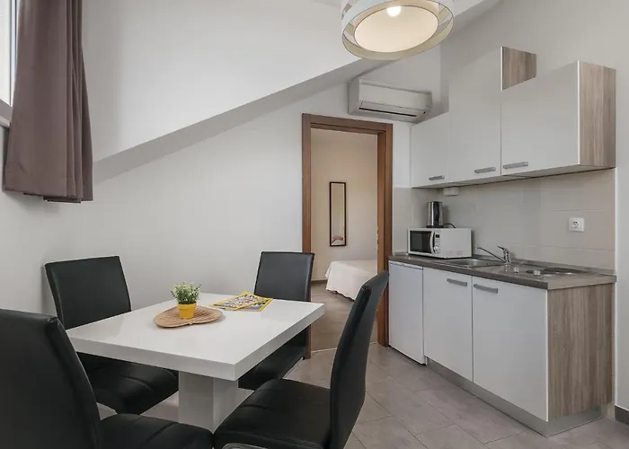 Bed and Breakfast Sky 4*