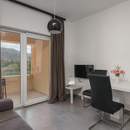 Sky Oda ve Kahvaltı